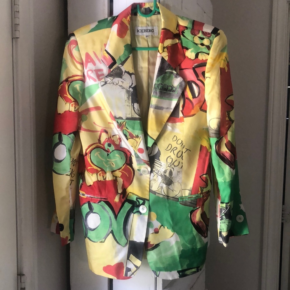 Rare vintage 1992 Iceberg silk cat blazer